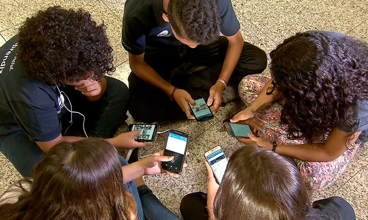 Países europeus cogitam proibir redes sociais para crianças