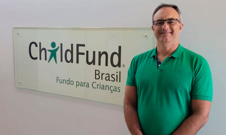 Carnaval: pais não devem postar imagens de crianças, diz pesquisador