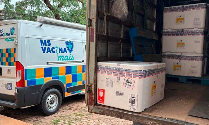 MS recebe 7,8 mil doses contra dengue para os 79 municípios
