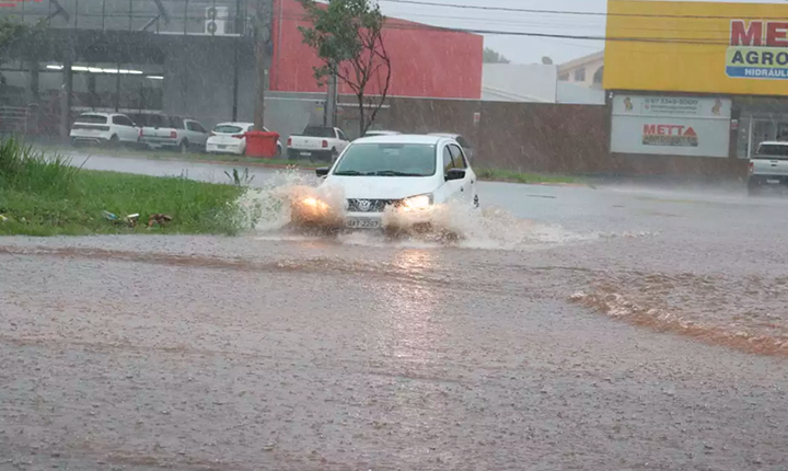 Chuvas expõem fragilidade da drenagem urbana em Campo Grande