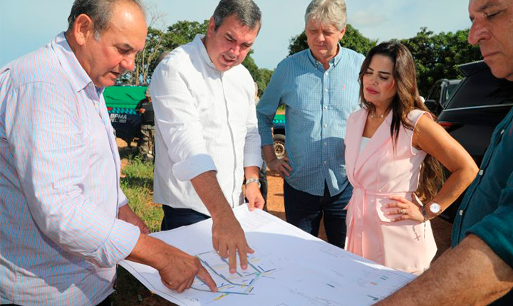 Governo investe mais de R$ 130 milhões em Rio Negro, Corguinho e Rochedo