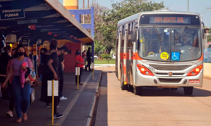 Justiça barra tarifa de R$ 7,79 no transporte em Campo Grande