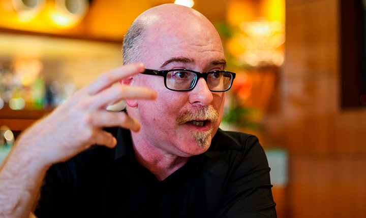 Safatle: ‘vivemos em fascismos restritos e não em democracias liberais’