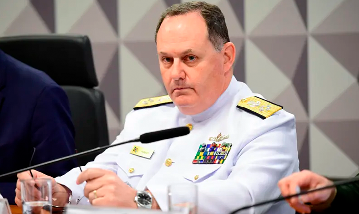 Entrevista: ‘Brasil não pode abrir mão de submarino nuclear”, afirma almirante
